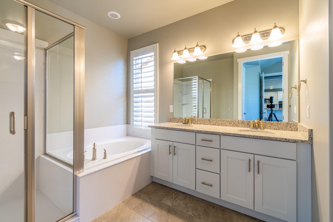 What to Expect During a Bathroom Remodel in Northeast Ohio (Step-by-Step Process)